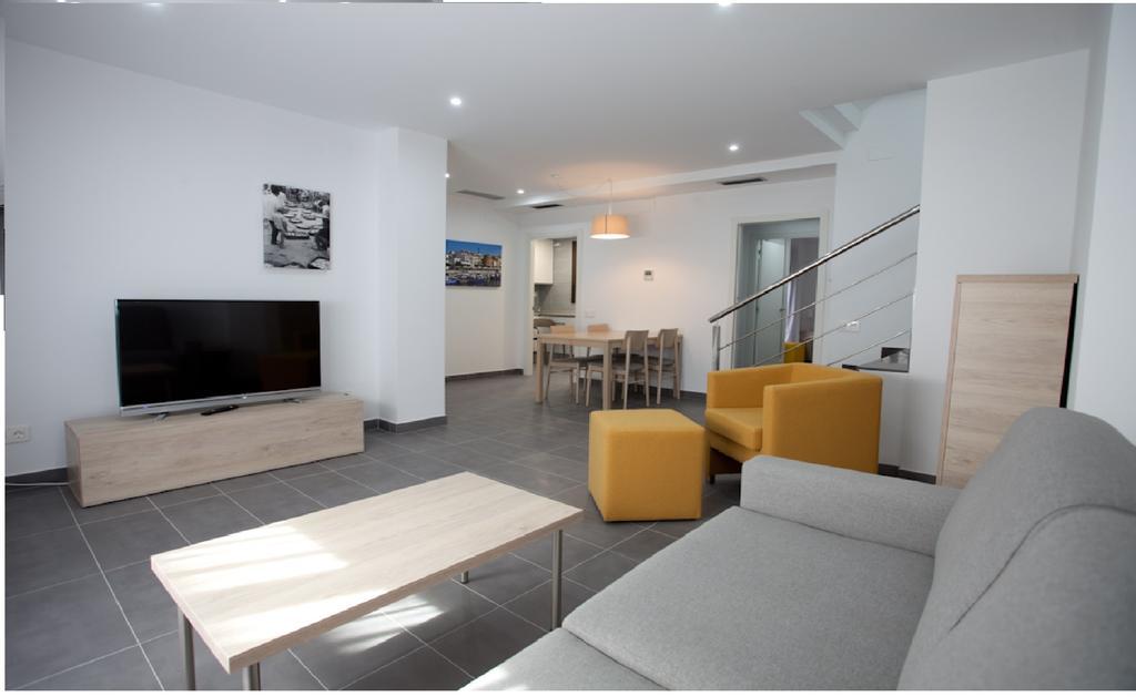 Apartamentos Ocea كامبريلس المظهر الخارجي الصورة