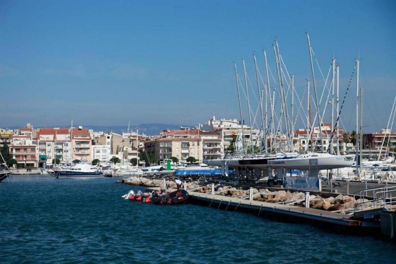 Apartamentos Ocea كامبريلس المظهر الخارجي الصورة
